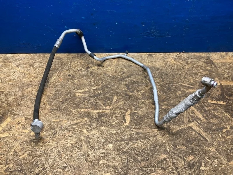 Трубка кондиционера Skoda Octavia A5 2004-2013 1K0820743BT 1.6 BSE