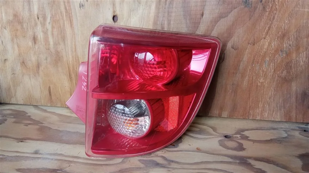 Б.у. фонарь наружный TOYOTA CELICA ZZT230 TOYOTA CELICA ZZT230