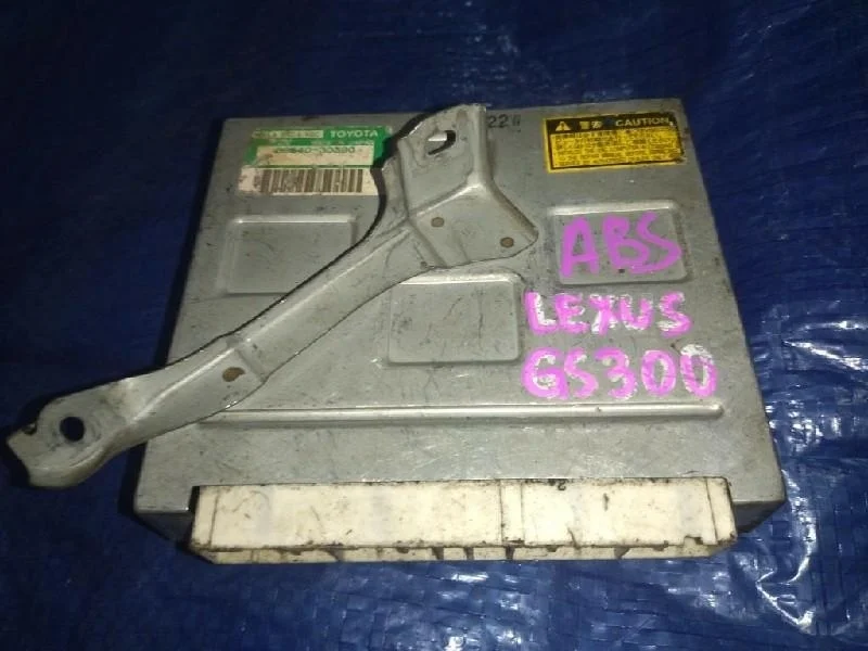 блок управления abs LEXUS GS300 160 -