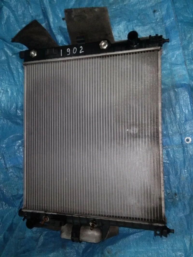 радиатор охлаждения двигателя MERCEDES-BENZ ML350 W163 M112E37
