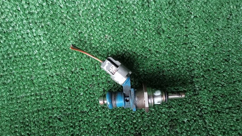 Б.у. форсунка топливная MAZDA MAZDA 6 GH MAZDA MAZDA 6 GH