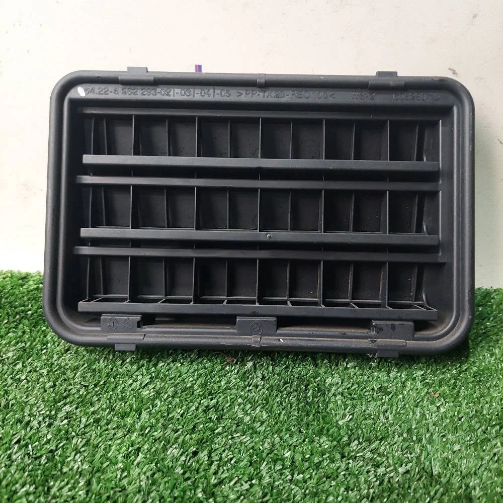 Вентиляционная решетка BMW F10