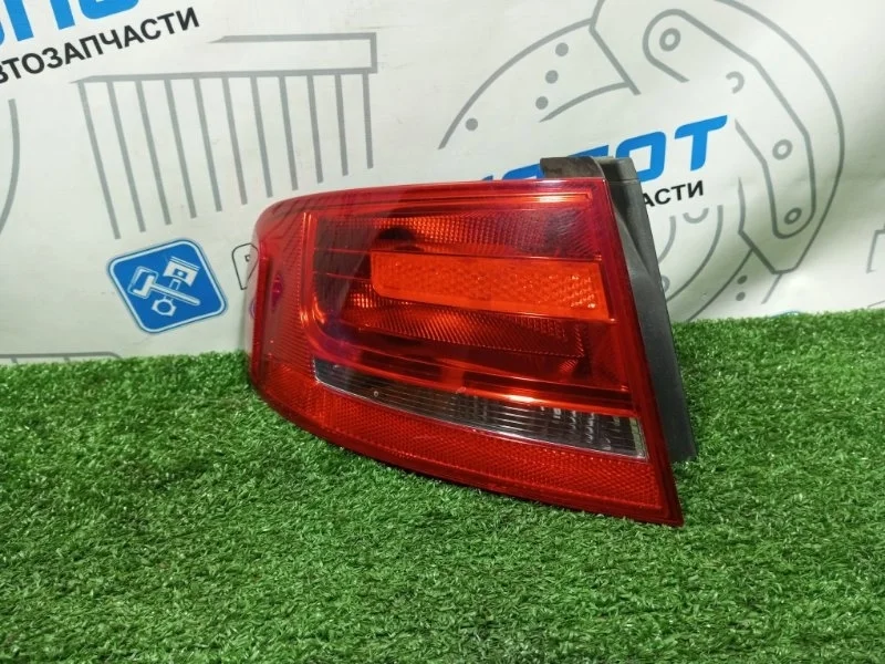 Фонарь задний левый Audi A4 B8 CDH