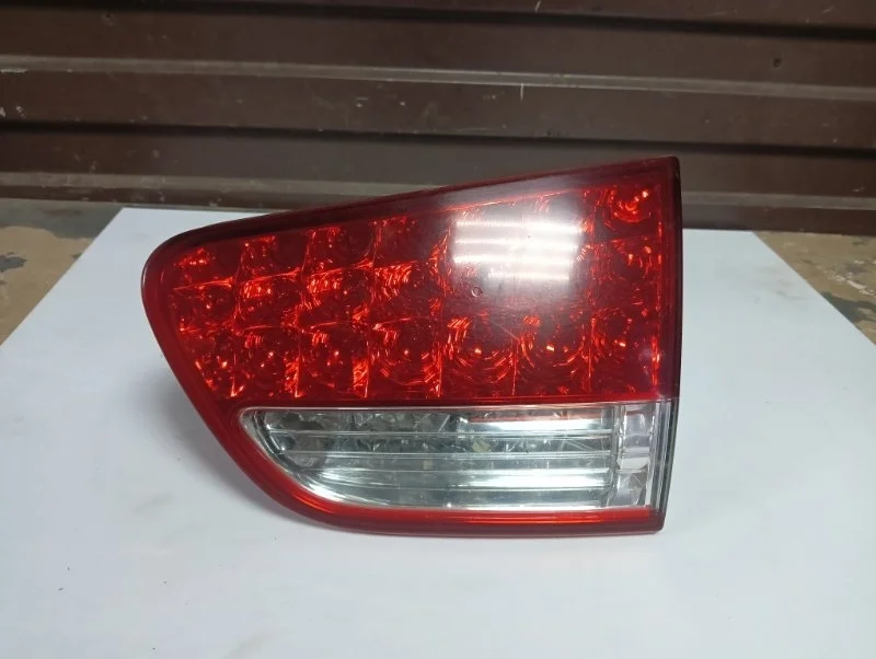Фонарь Citroen -Crosser 2007-2012
