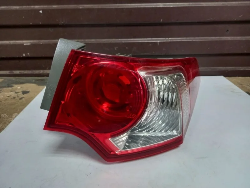 Фонарь Honda Accord 8 2008-2010