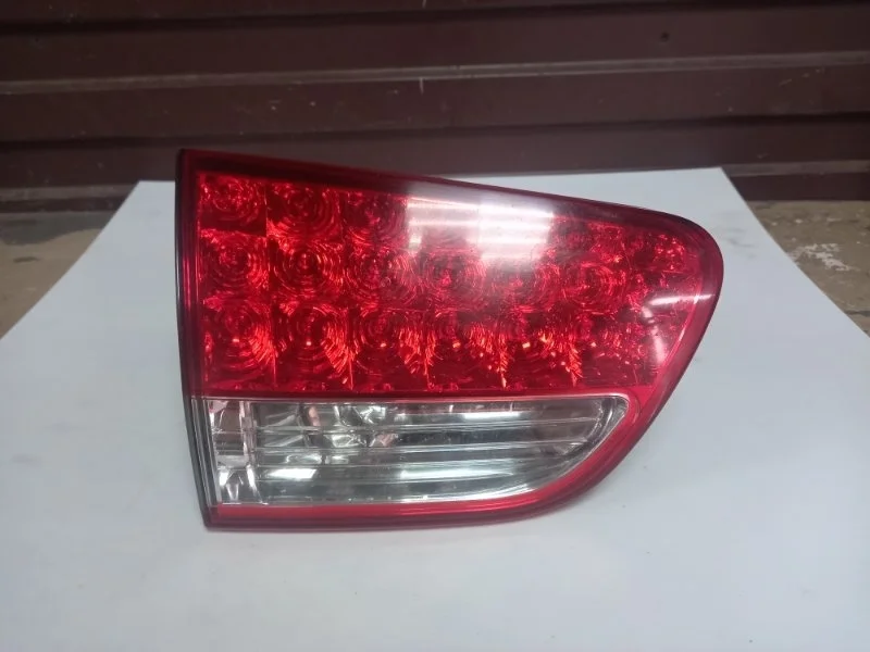 Фонарь Citroen -Crosser 2007-2012