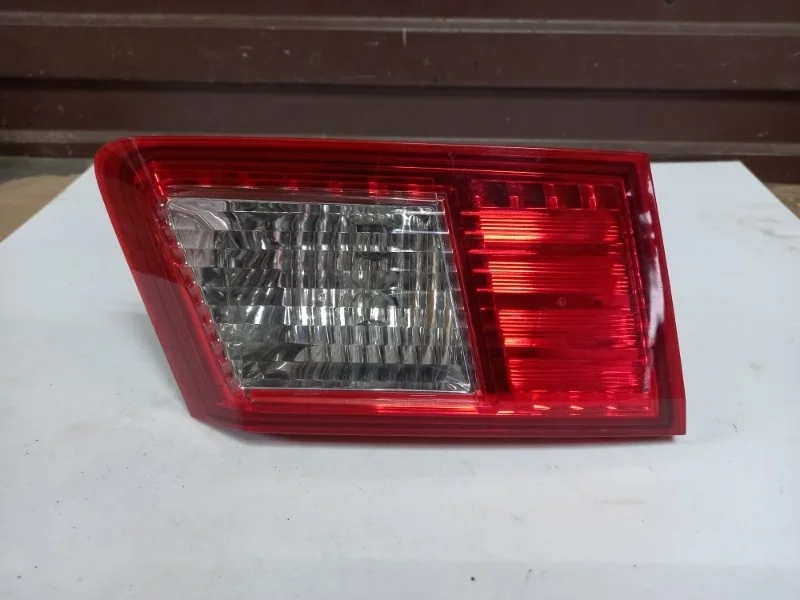 Фонарь Honda Accord 8 2008-2012