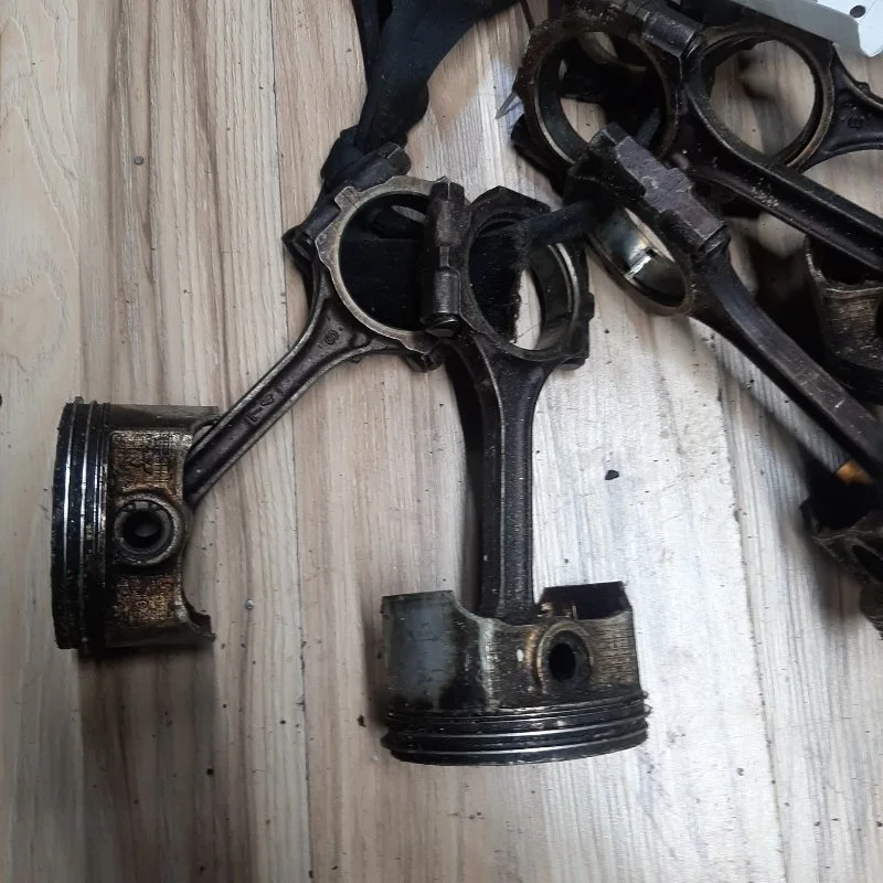 Поршень шатун Mitsubishi Pajero 2006-2012