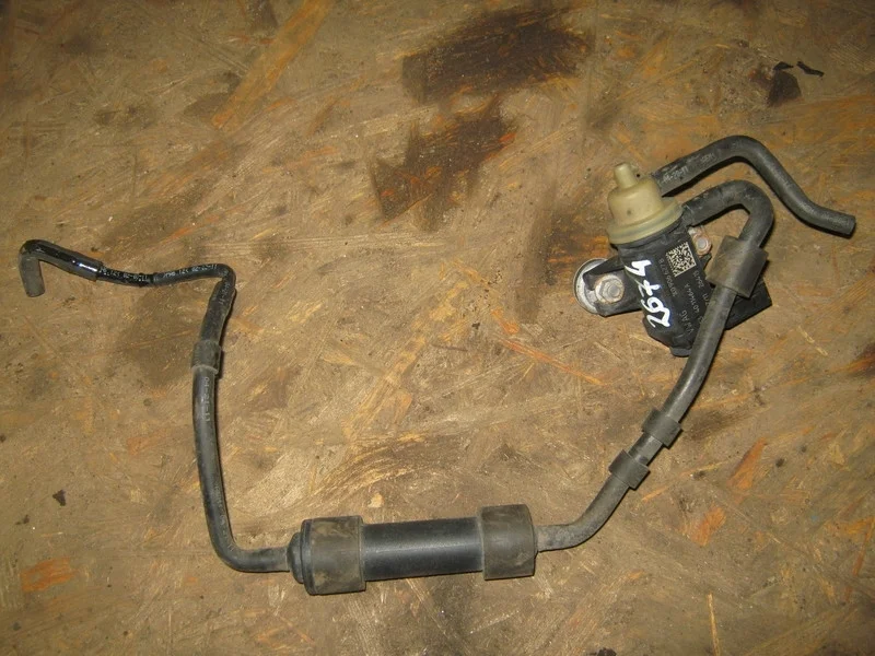 Электромагнитный клапан Volkswagen Golf 6