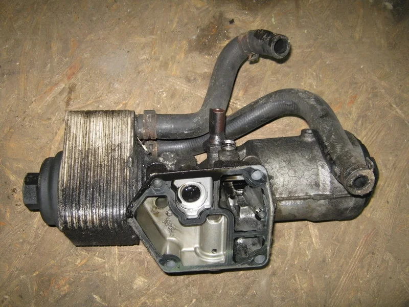 Корпус маслянного фильтра Audi A6 C6