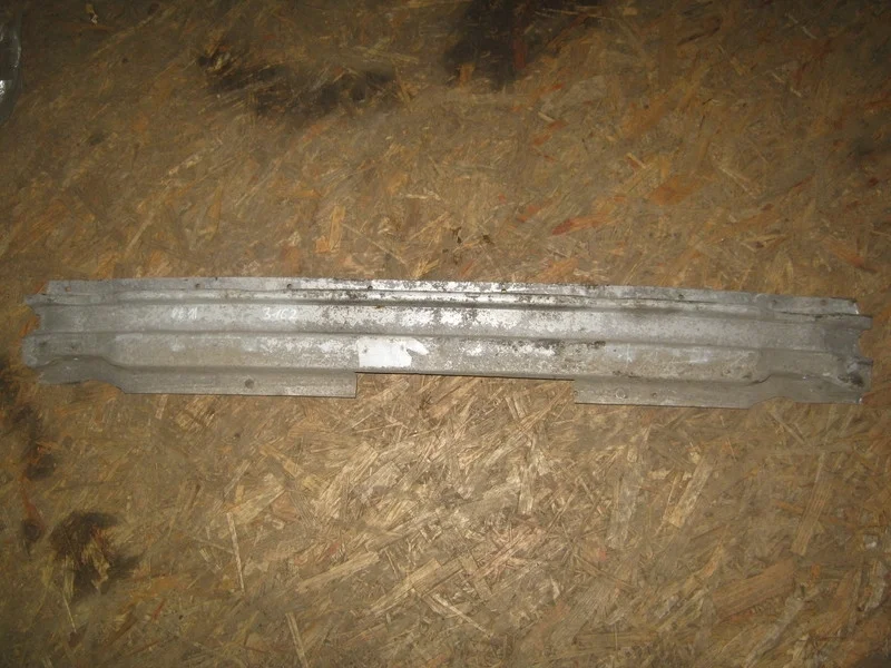 Усилитель заднего бампера Audi A4 B7