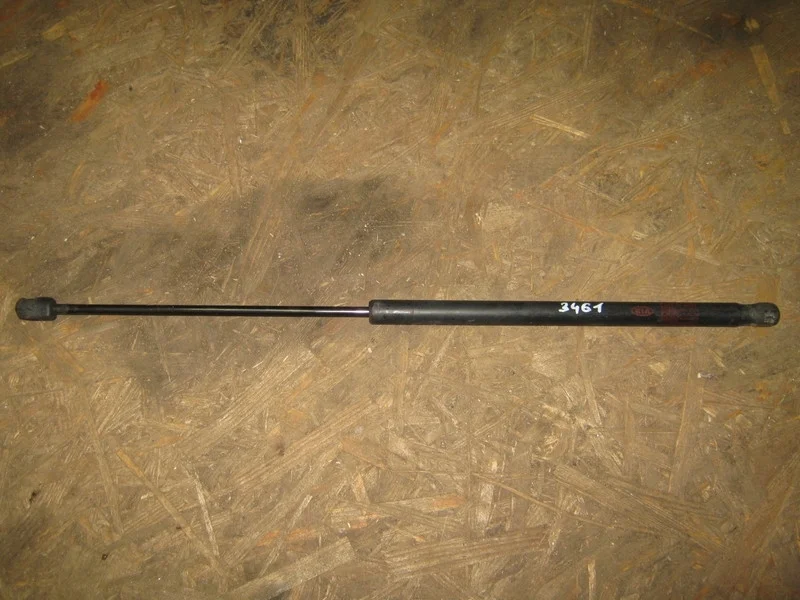 Амортизатор капота Kia Sorento 1 BL