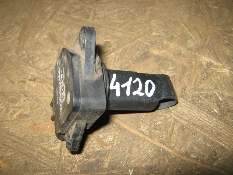 Расходомер воздуха (ДМРВ) Mazda 6 GG