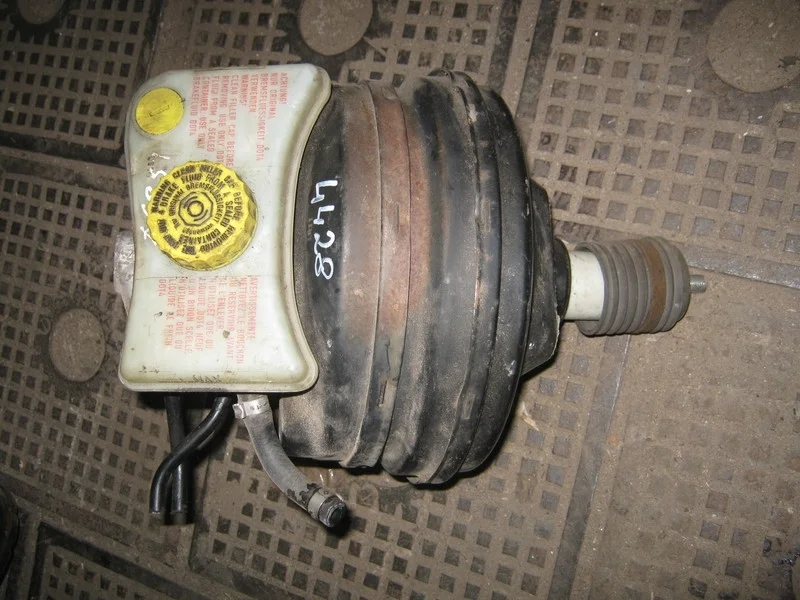 Вакуумный усилитель тормозов Audi A4 B7