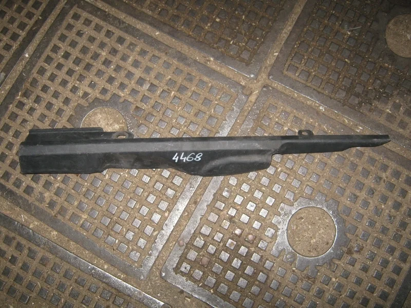 Накладка крыла переднего правого Nissan Qashqai J1