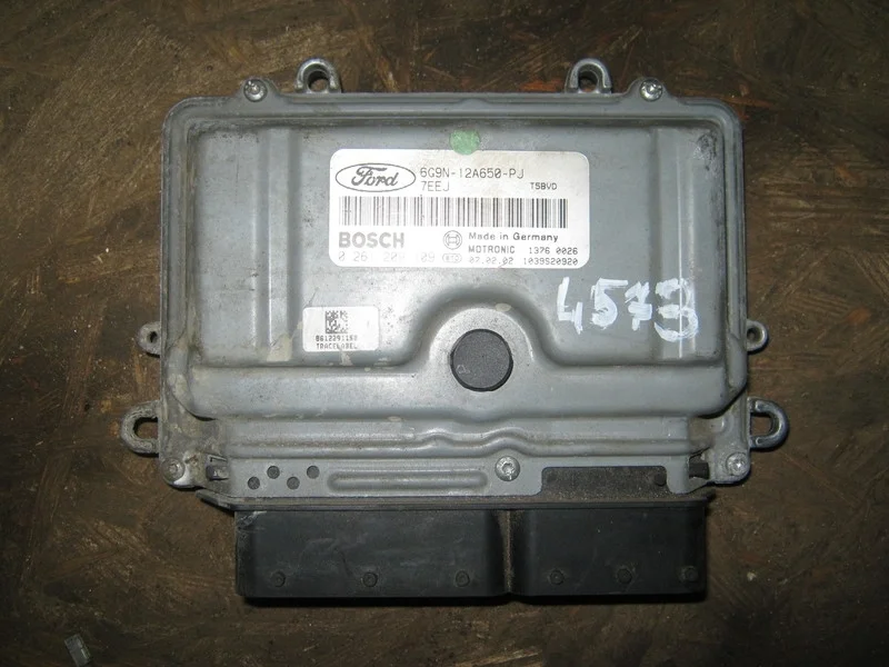 Блок управления двигателем Ford S-Max 1