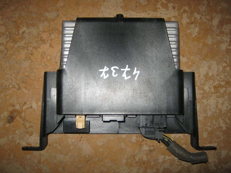 Блок управления громкой связью Opel Astra J GTC