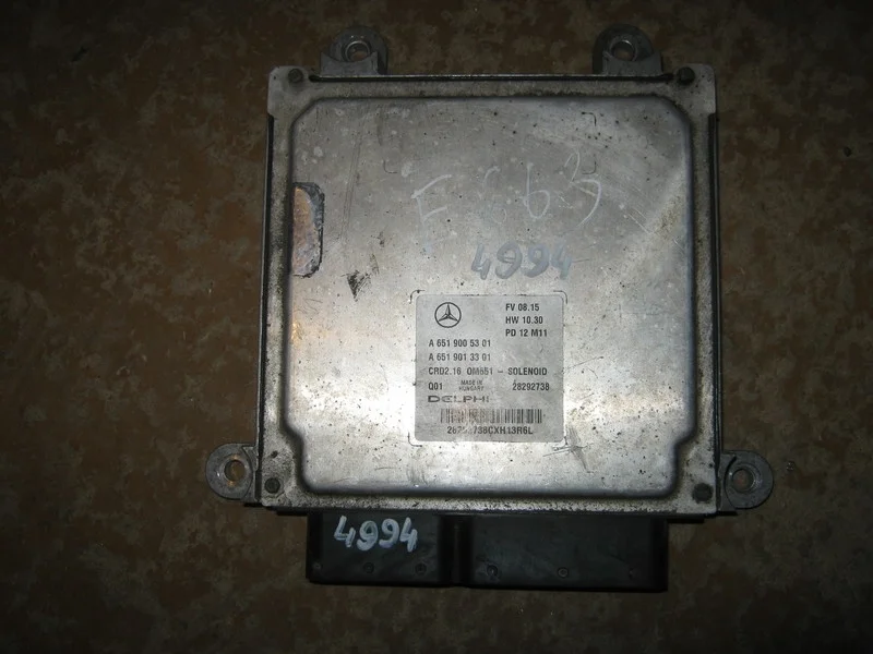 Блок управления двигателем Mercedes-Benz W212