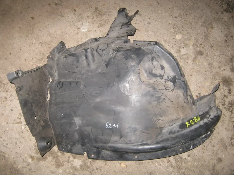 Подкрылок передний правый BMW X5 E70