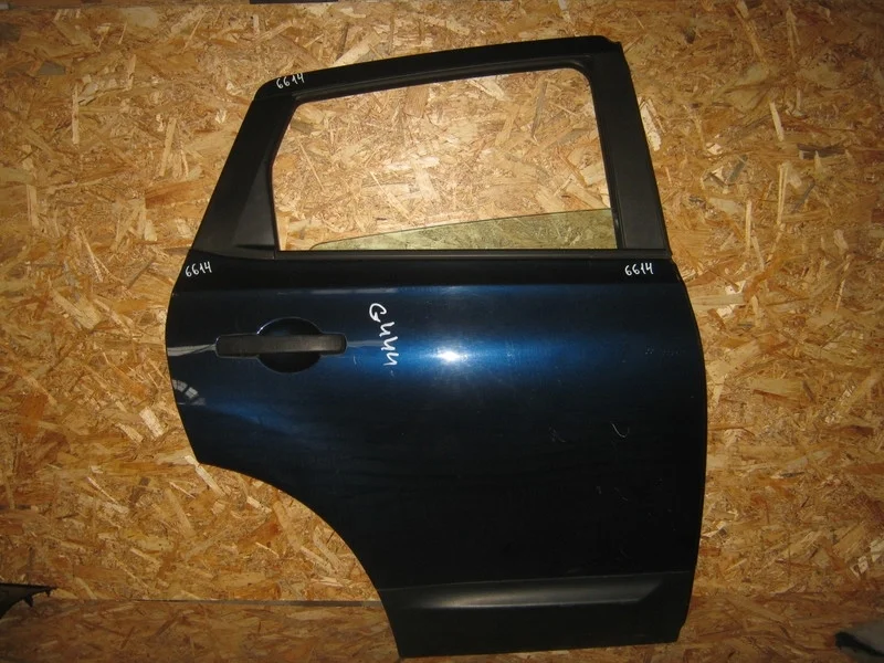 Дверь задняя правая Nissan Qashqai J10