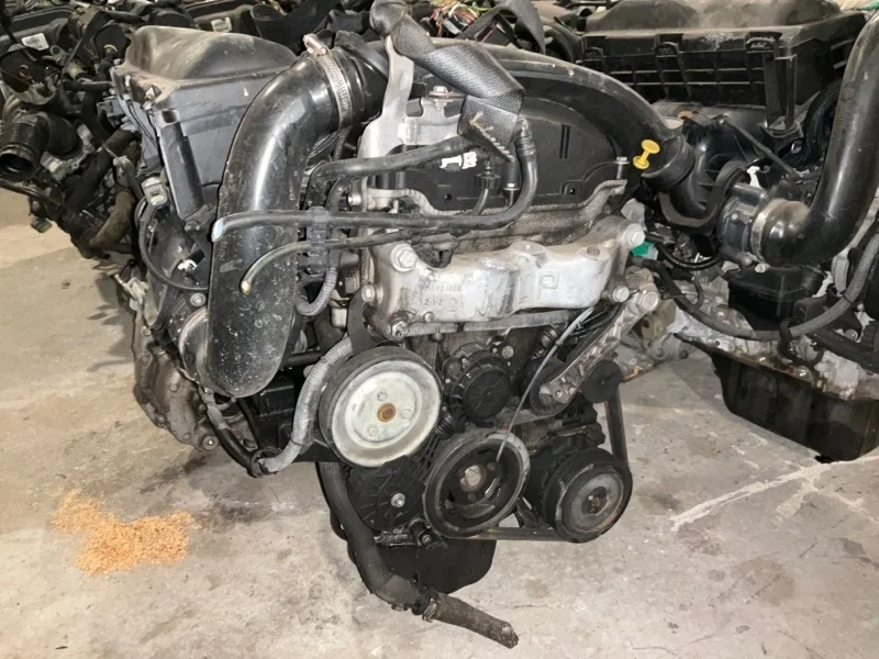 Двигатель Peugeot 308 0135RJ 1 1.6