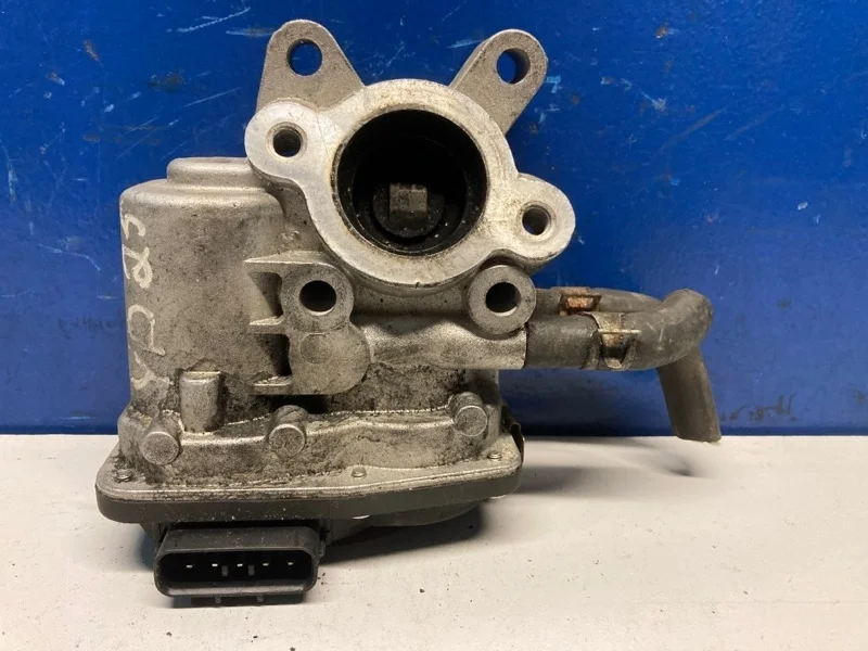 Клапан EGR Nissan Navara D40 2005-2010 VOL60085EGR 2.5 YD25