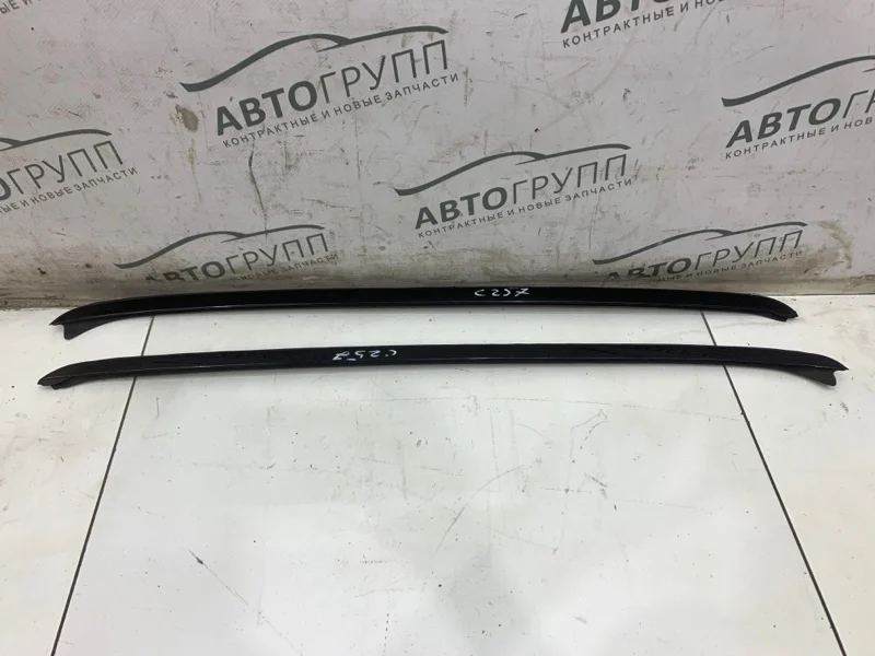 Молдинг лобового стекла BMW X5 30d 2007 E70