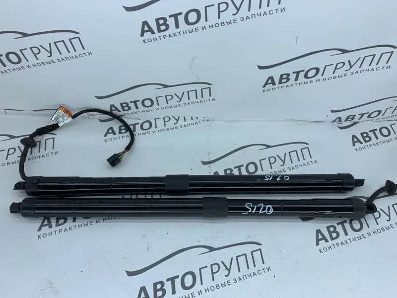 Амортизатор крышки багажника LR RR Vogue 4 2020 L405 Рест