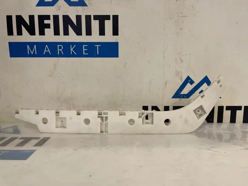 Кронштейн бампера задний левый Infiniti Qx56 Z62