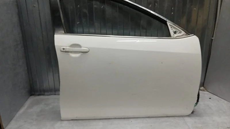 Дверь передняя правая Toyota Camry V50/V55