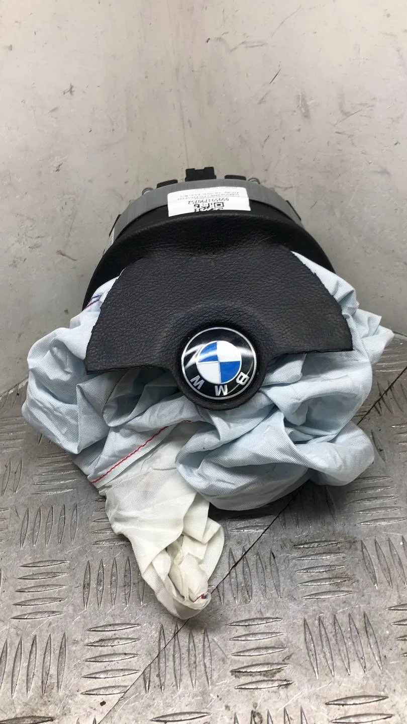 подушка безопасности водителя BMW 5 F07/F10/F11