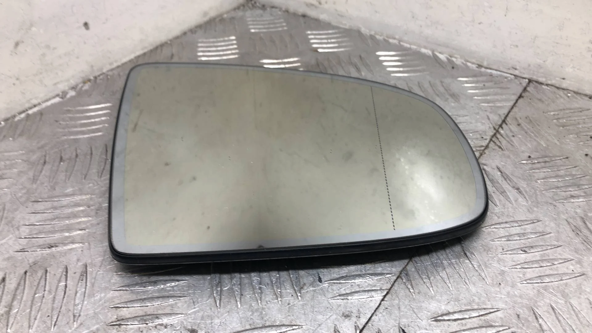стекляшка зеркала с автозатемнением (фото, фотохром) правого BMW X5 E70