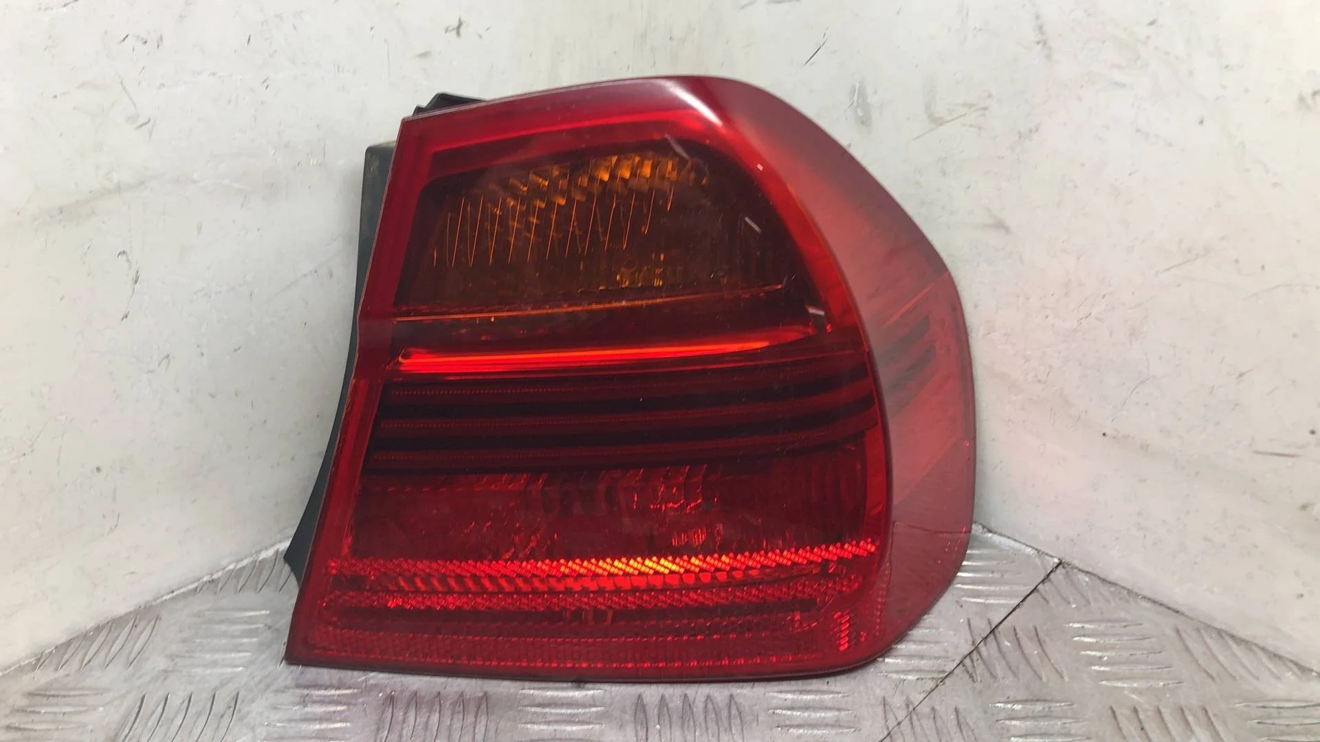 фонарь задний правый BMW 3 E90/E91/E92/E93