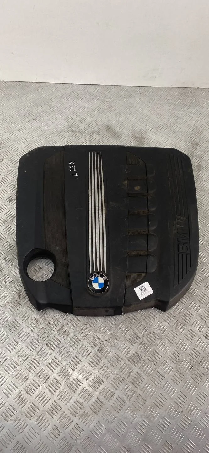 декоративная крышка двигателя BMW 7 F01/F02