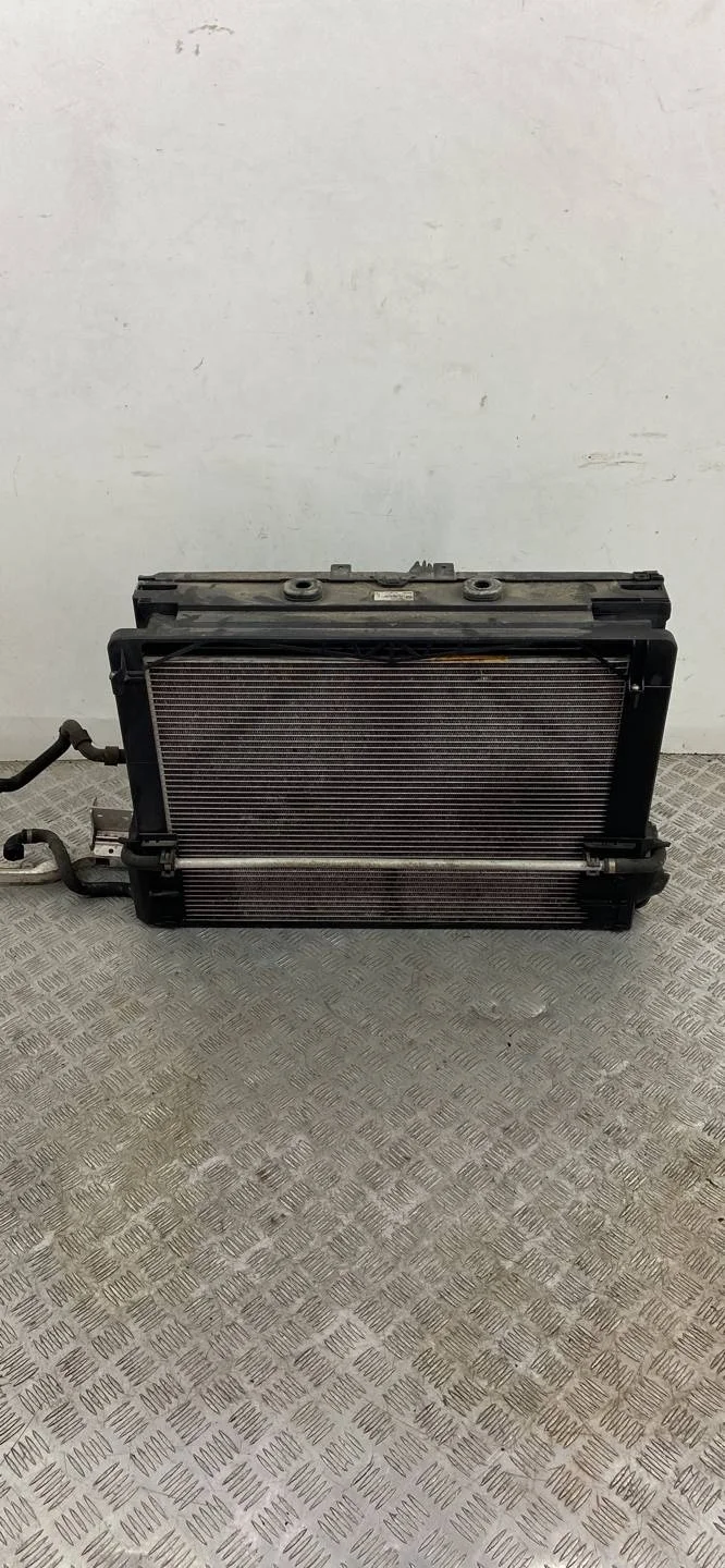 кассета радиаторов BMW 7 F01/F02