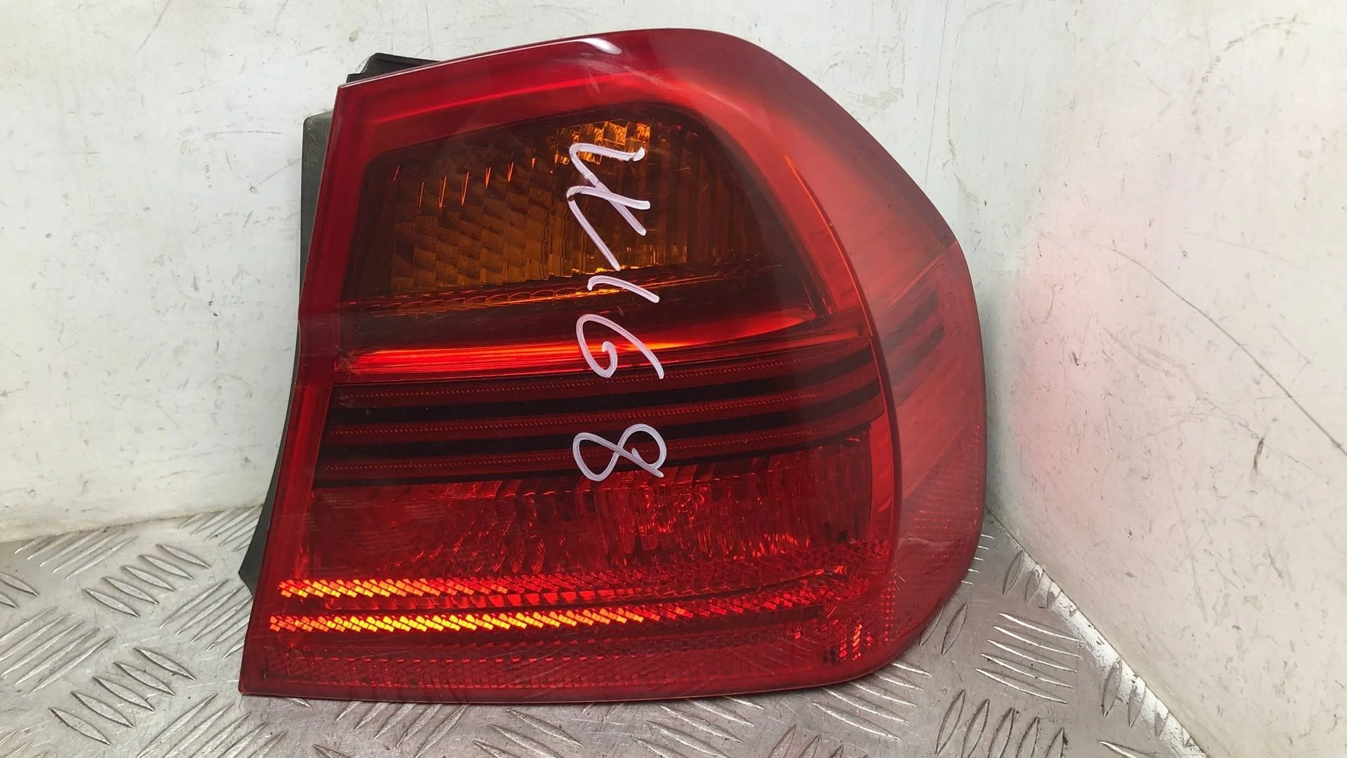 фонарь задний правый BMW 3 E90/E91/E92/E93