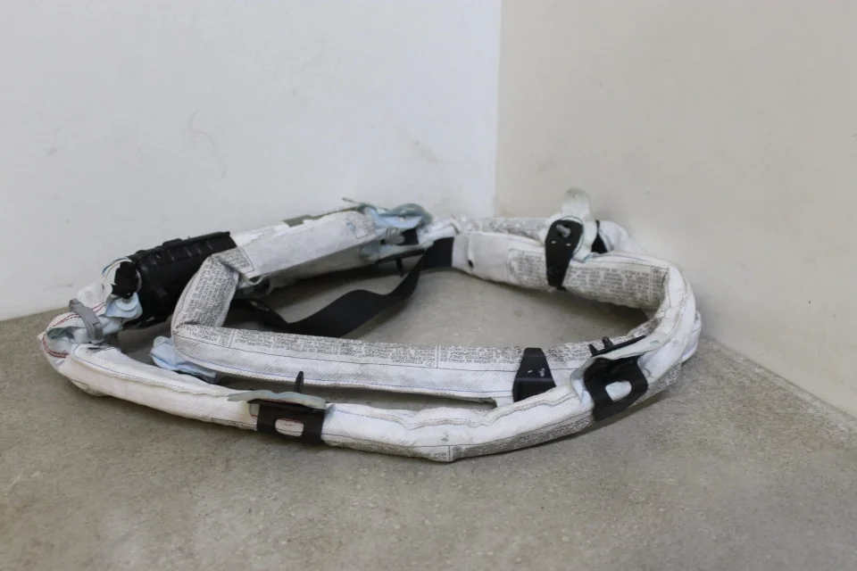 подушка безопасности боковая (шторка) BMW X3 E83