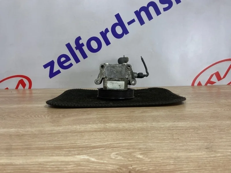 Насос гидроусилителя руля FORD FOCUS 2 2007г