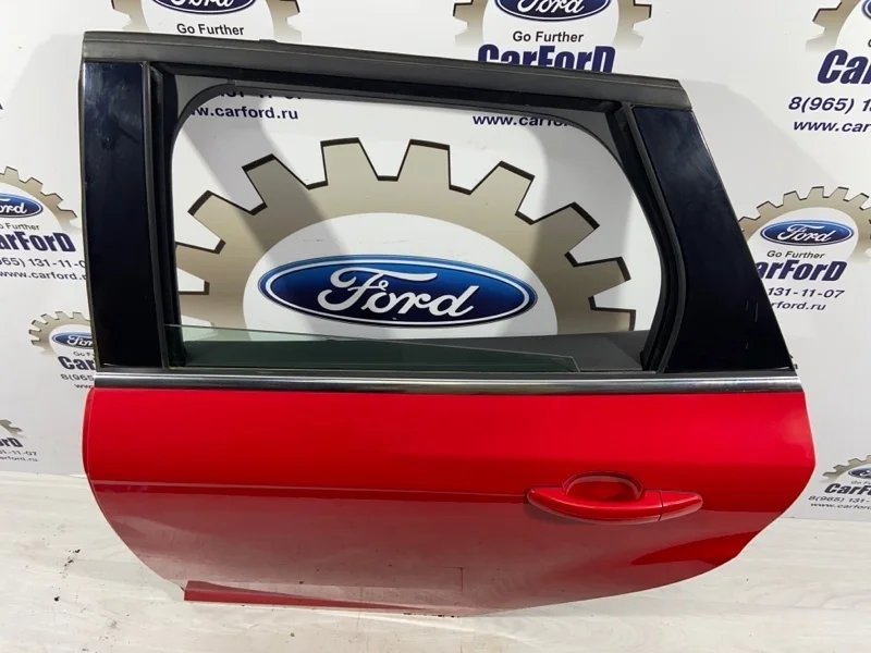 Уплотнитель стекла наружный задний левый Ford