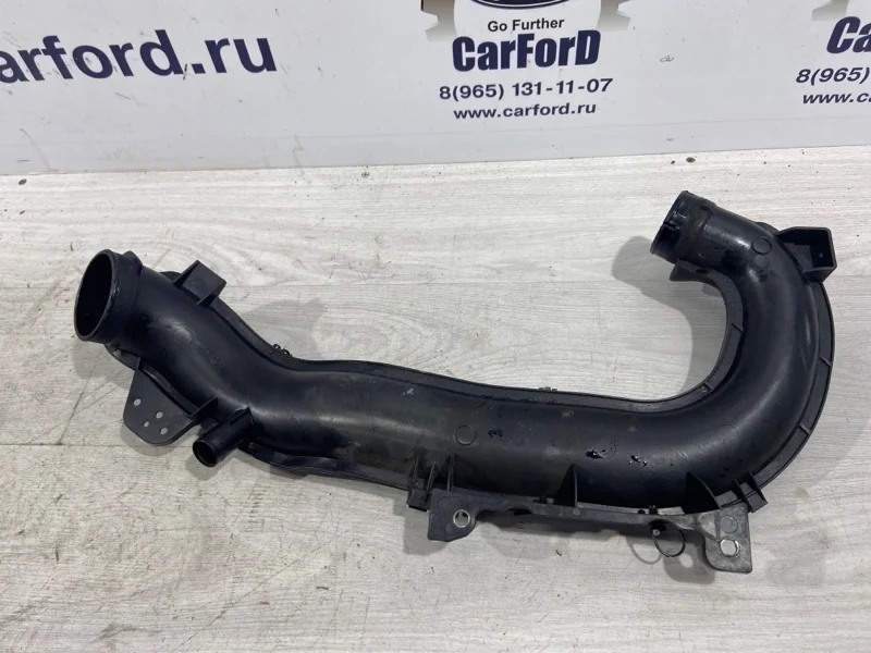 Воздуховод Ford Focus 3 (11-14) ХЭТЧБЕК 2.0L