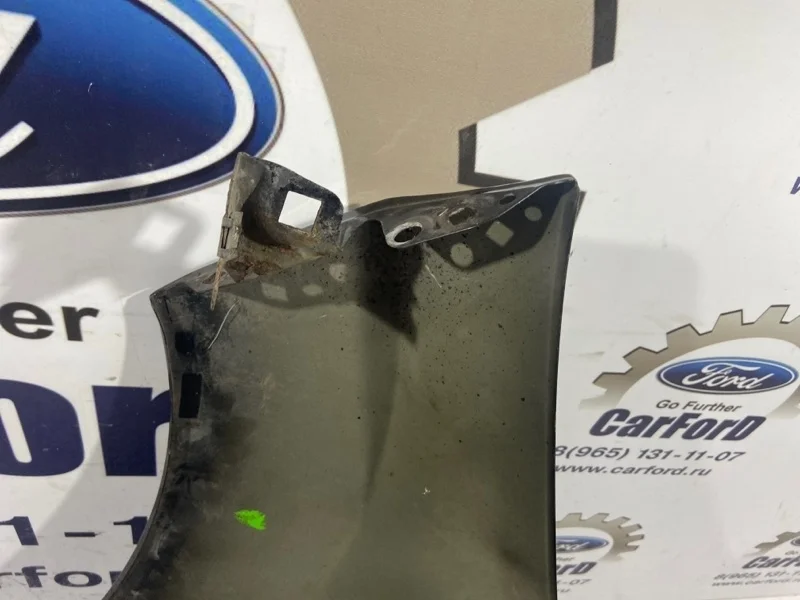 Крыло переднее правое Ford Fiesta (08-12) ХЭТЧБЕК