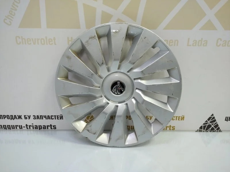 Колпак колеса Skoda Octavia 2013-2017 A7 5E3 до Рестайлинг