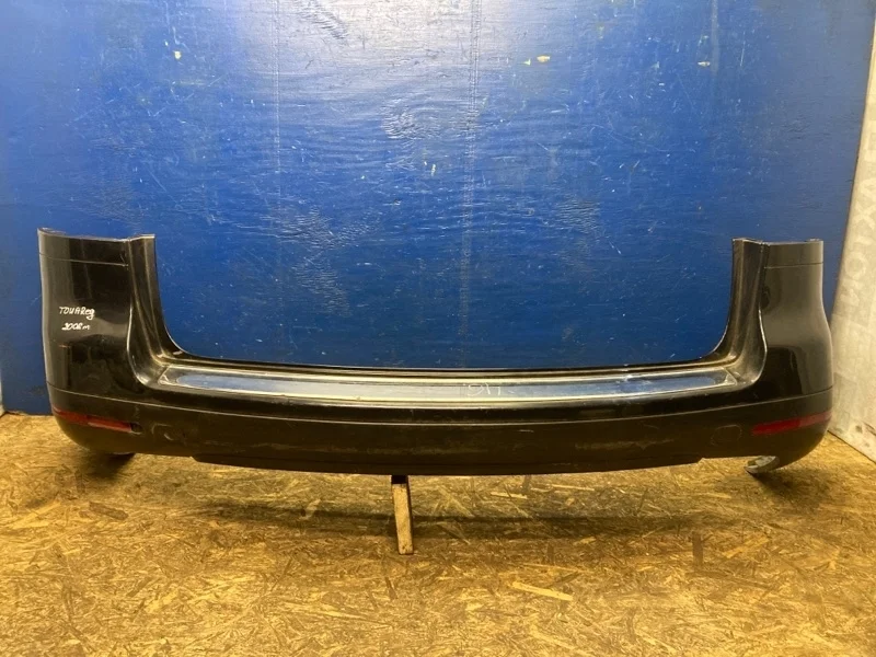 Бампер Volkswagen Touareg 1 Gp 2002-2007 7L6807421, задний