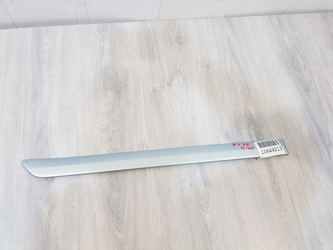 Молдинг двери правый задний для Lexus RX XU30 2003-2009