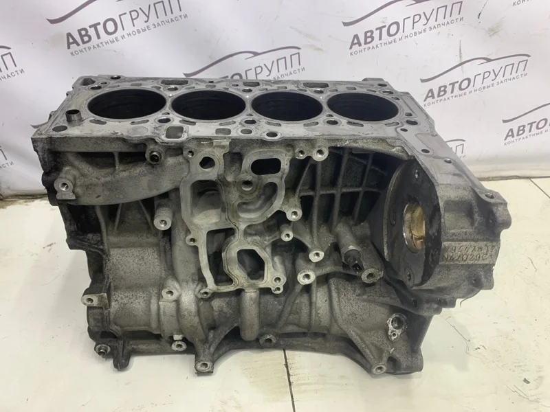 Блок цилиндров двигателя BMW 520D 2011 F11