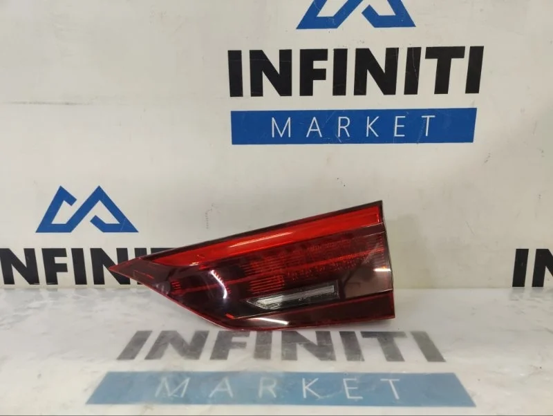 Фонарь в крышку багажника правый Infiniti Qx50 J55