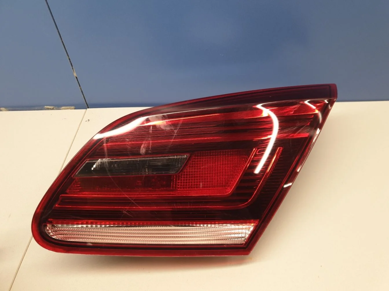 Фонарь в крышку правый для Volkswagen Passat CC 2008-2017