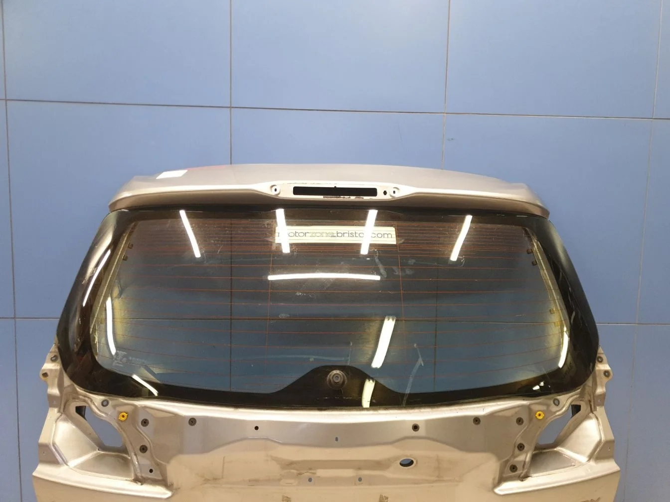 Стекло двери багажника для Subaru Legacy Outback B14 2010-2015