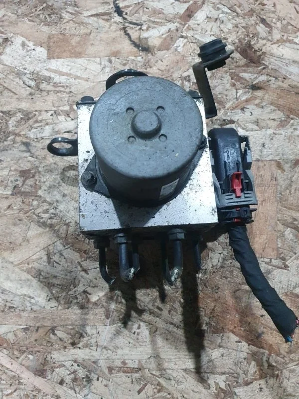 Блок abs Volkswagen Tiguan 2007-2011 5N