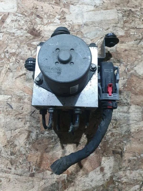 Блок abs Volkswagen Tiguan 2007-2011 5N
